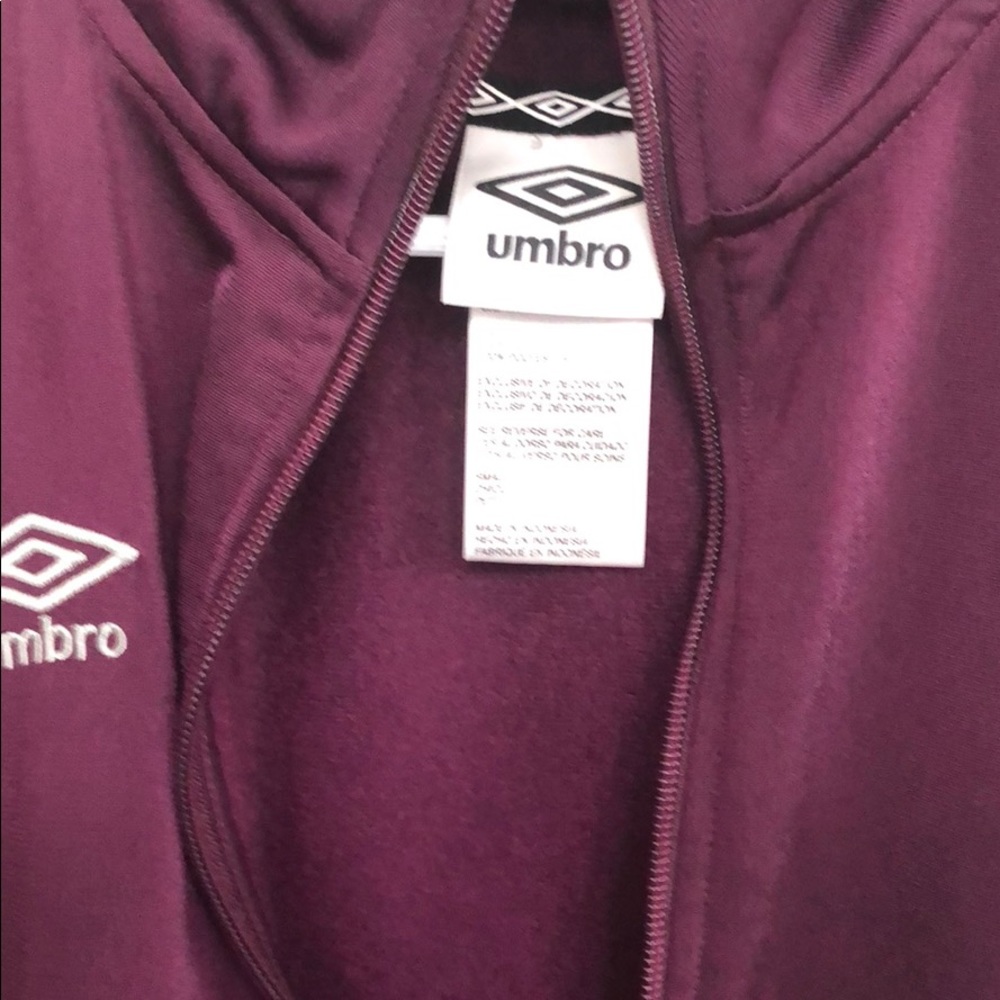 Umbro Purple Jacket - Picture 5 of 5